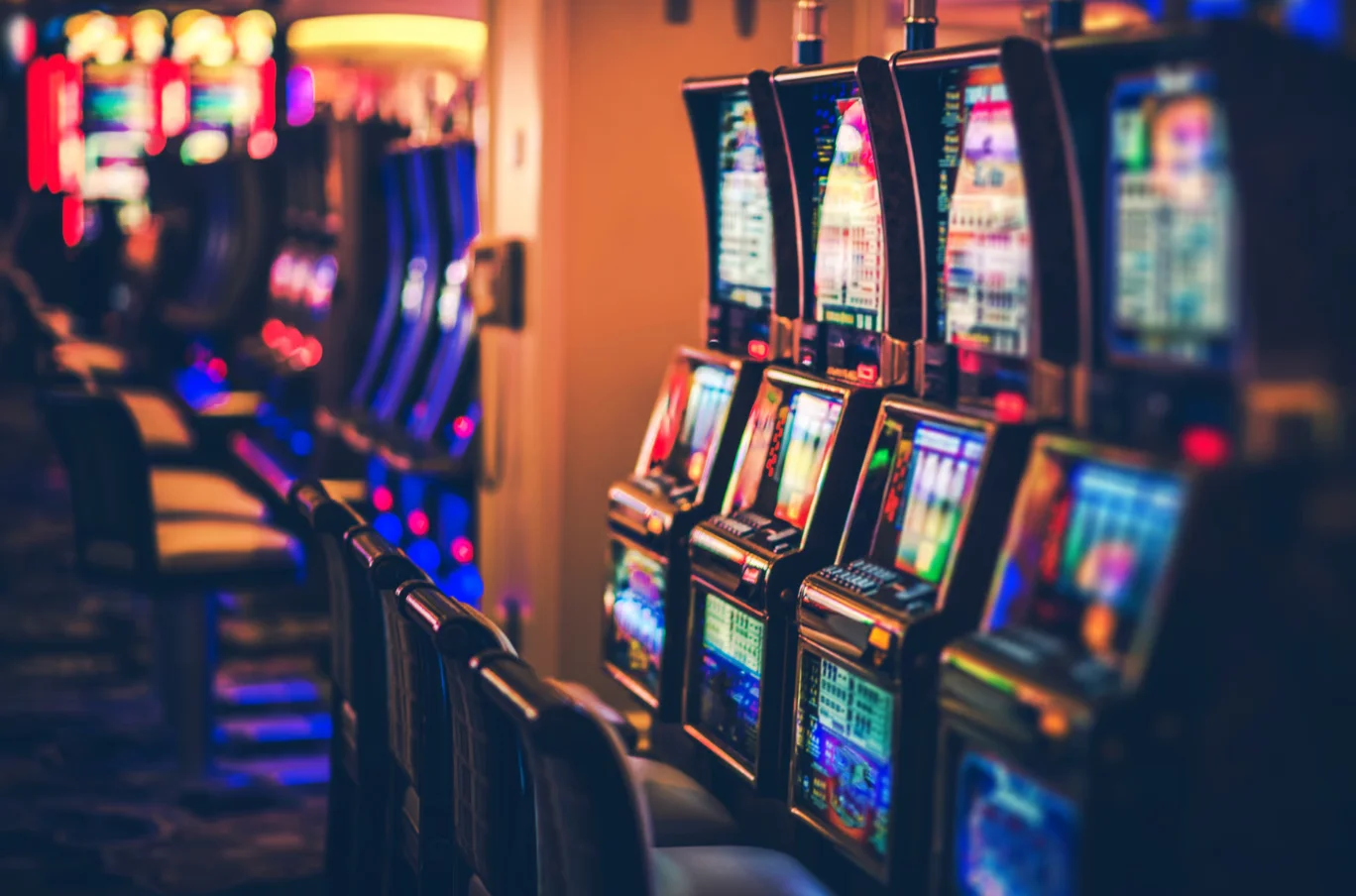 How Casinos Use Sound and Colour to Influence Players’ Perceptions